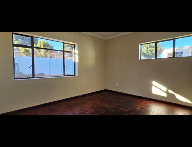 3 BEDROOM HOUSE FOR SALE IN LINMEYER